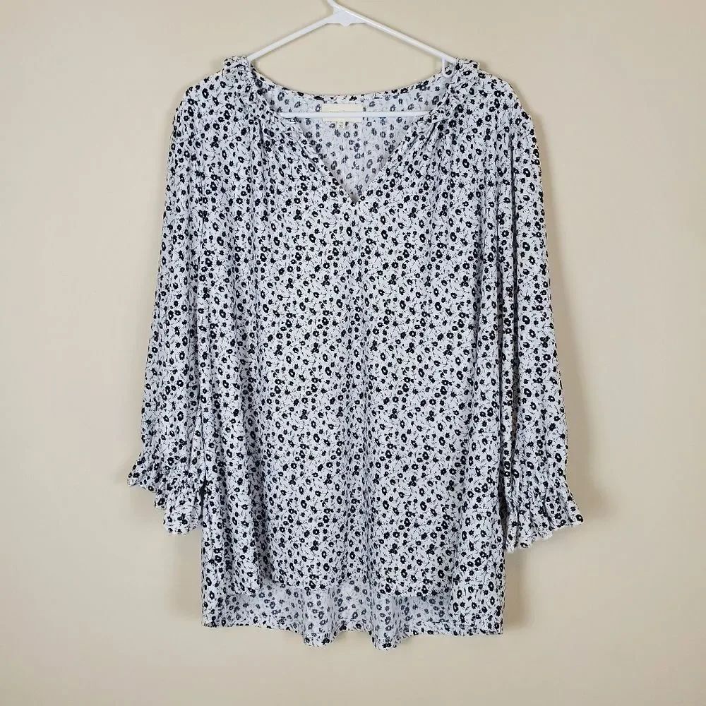 Melloday Black & White Floral Top 1X
